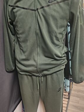Men Fleece 2pc Set Nike